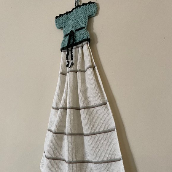 Handmade Dress Hand Towel, Crochet Mother's Day Gifts, Handmade Tea Towel - Picture 5 of 10